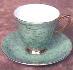 Tea / Side Plate Royal Albert 102385Y Gossamer Grey